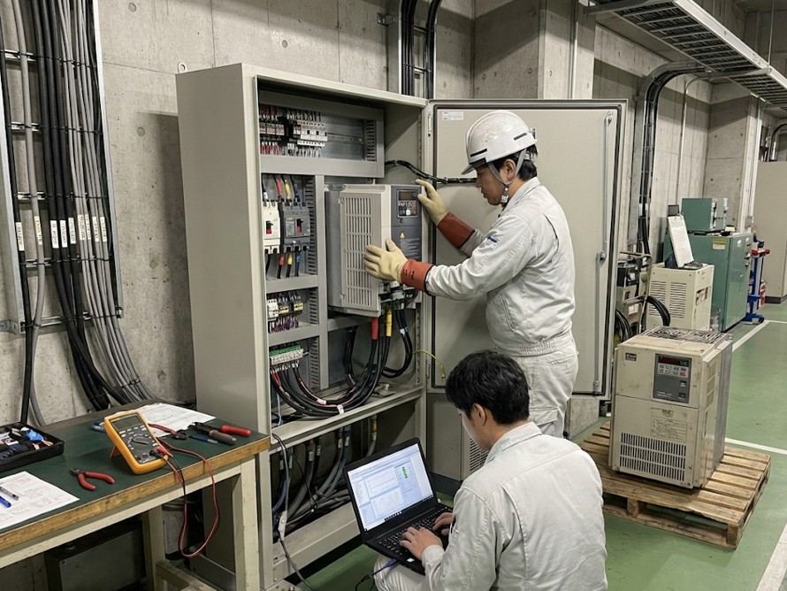 インバータ（INV）盤内実装・設定工事