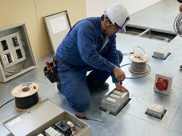 コンセント設備工事